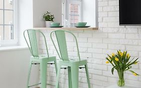 Apartament Mietowy | Chill And The City Apartments