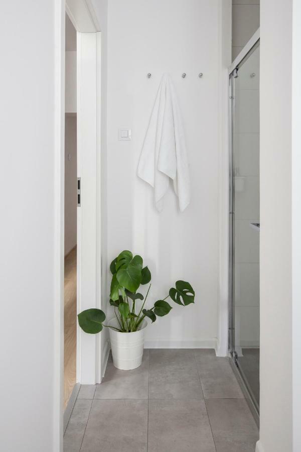 Apartament Mietowy | Chill And The City Apartments Gdańsk Exteriör bild